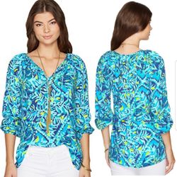 Lilly Pulitzer Willa Top in Indigo Midnight Cove M