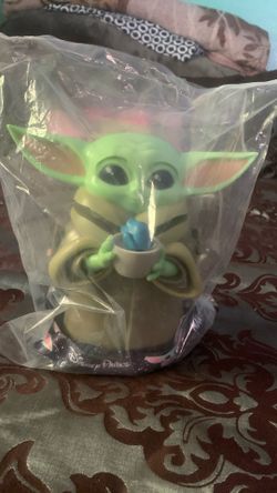 Baby Yoda Drinking Cup
