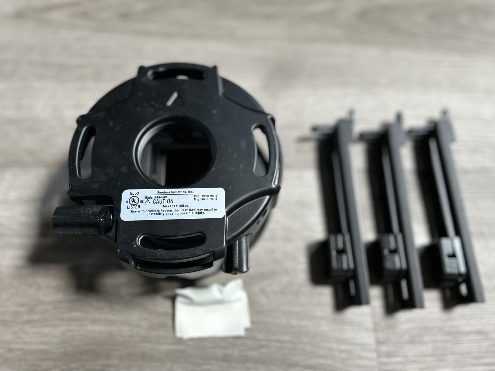 Peerless AV PRG-UNV Universal Projector Mount