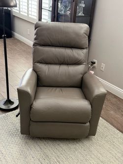 Lazy Boy rocker recliner