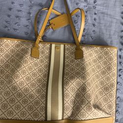 Tory Burch Handbag