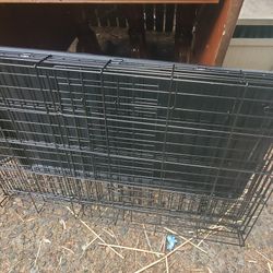 Like New Collapsable Pet Crate Medium Size 36"x23"x25"