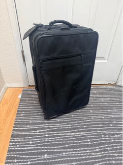 Briggs & Riley 22” carry on
