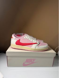 Travis Scott Jordan 1 Tropical Pink