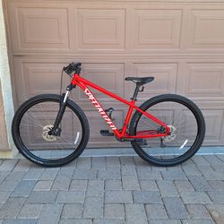 SPECIALIZED ROCKHOPPER SPORT 29 ER MOUNTAIN BIKE LIKE NEW ( CHECK MY OTHER BIKES)