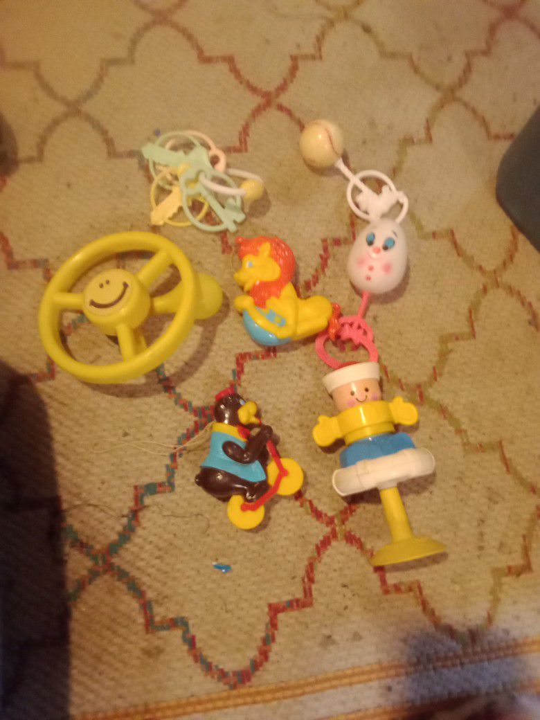 Small Lot Of Antique Fisher Price Toys