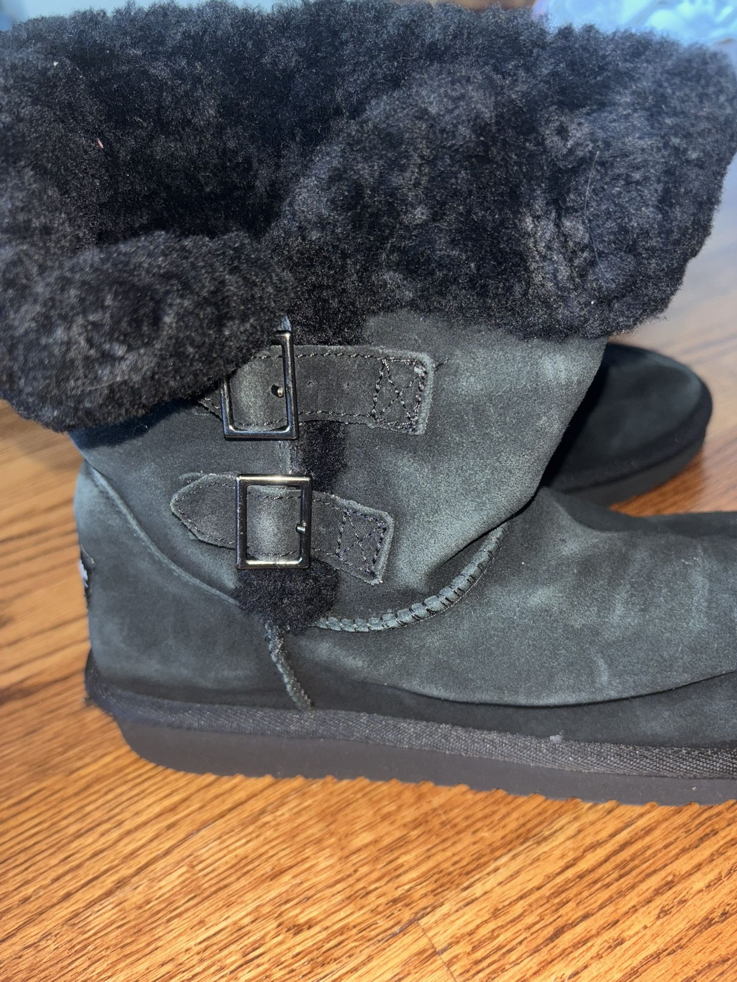 Koolaburra by UGG Black Boots – Tagged Size 11, Fits More Like 9.5