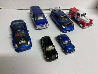 Lot of 6 Assorted Die cast cars