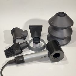 Dyson Supersonic hair drier Professional Edition