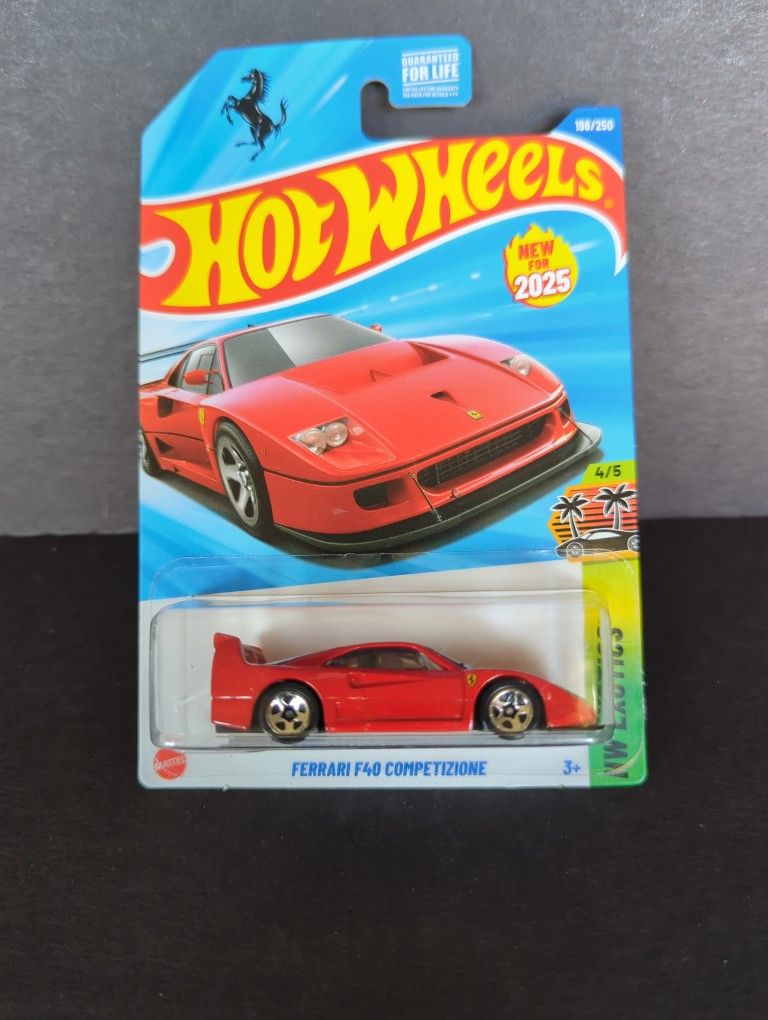 Hot Wheels Exotics Ferrari F 40 Competizione