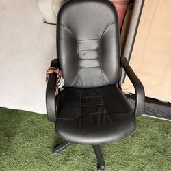 Black Office Chair Swivel Desk Chair