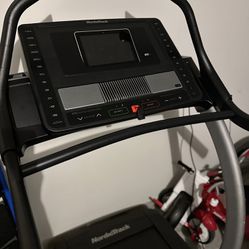 NotdicTrack Treadmill X11i