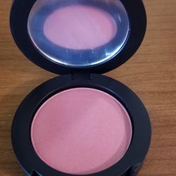 *Younique* Moodstruck Pressed Blusher Sisterly (.15oz)