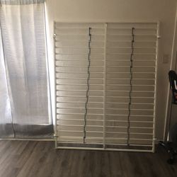 Queen Size Tundra For Day Bed