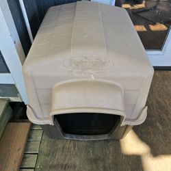 Extra Large Pet Igloo