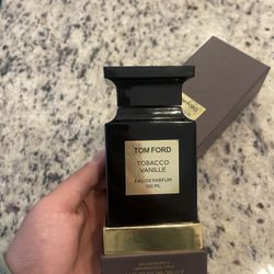 Used Like New Tom Ford Tobacco Vanille Parfum 100 ML