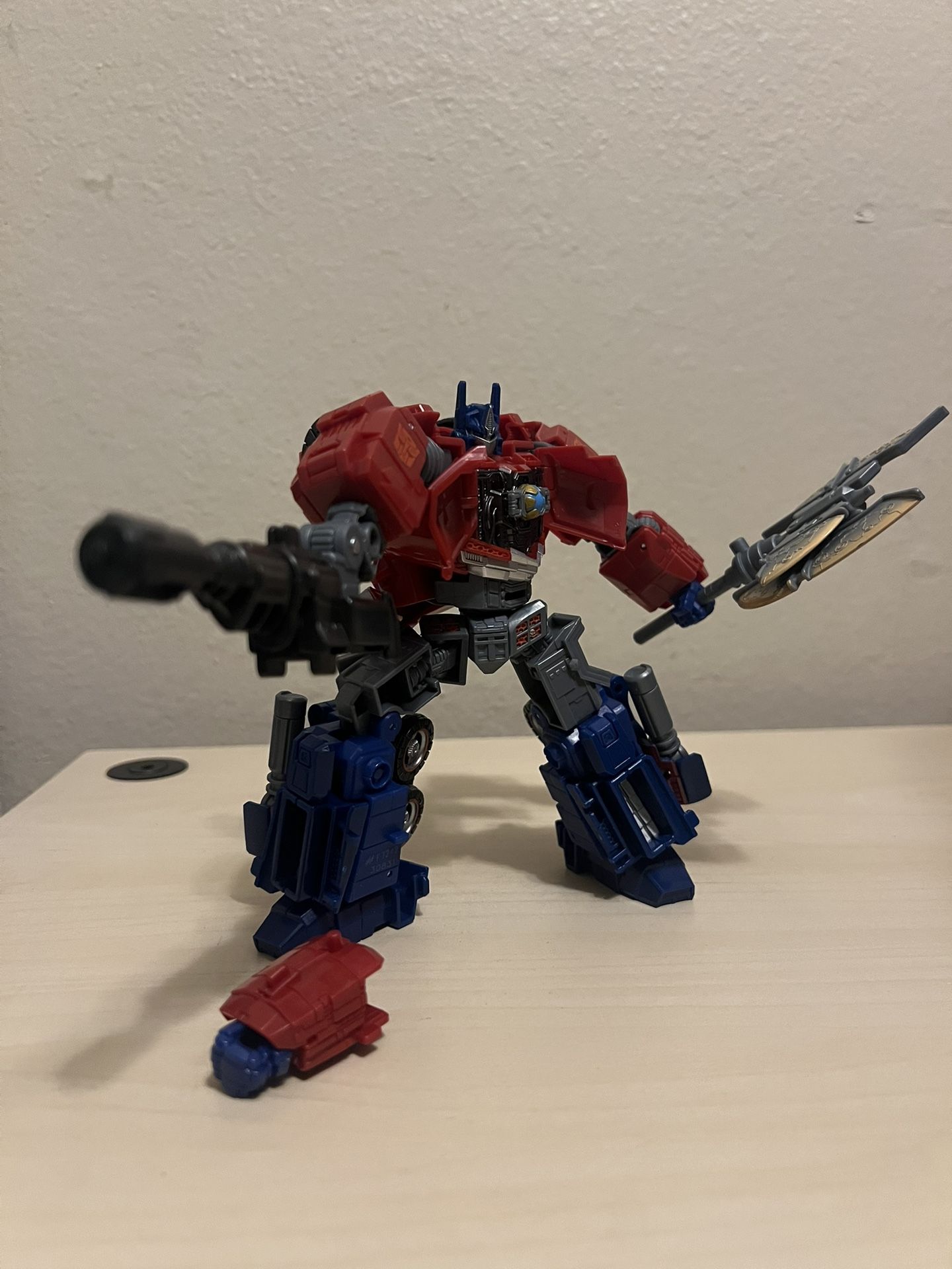 Transformers Optimus Prime Complete Gamer Edition Studio Series +03 Voyager 