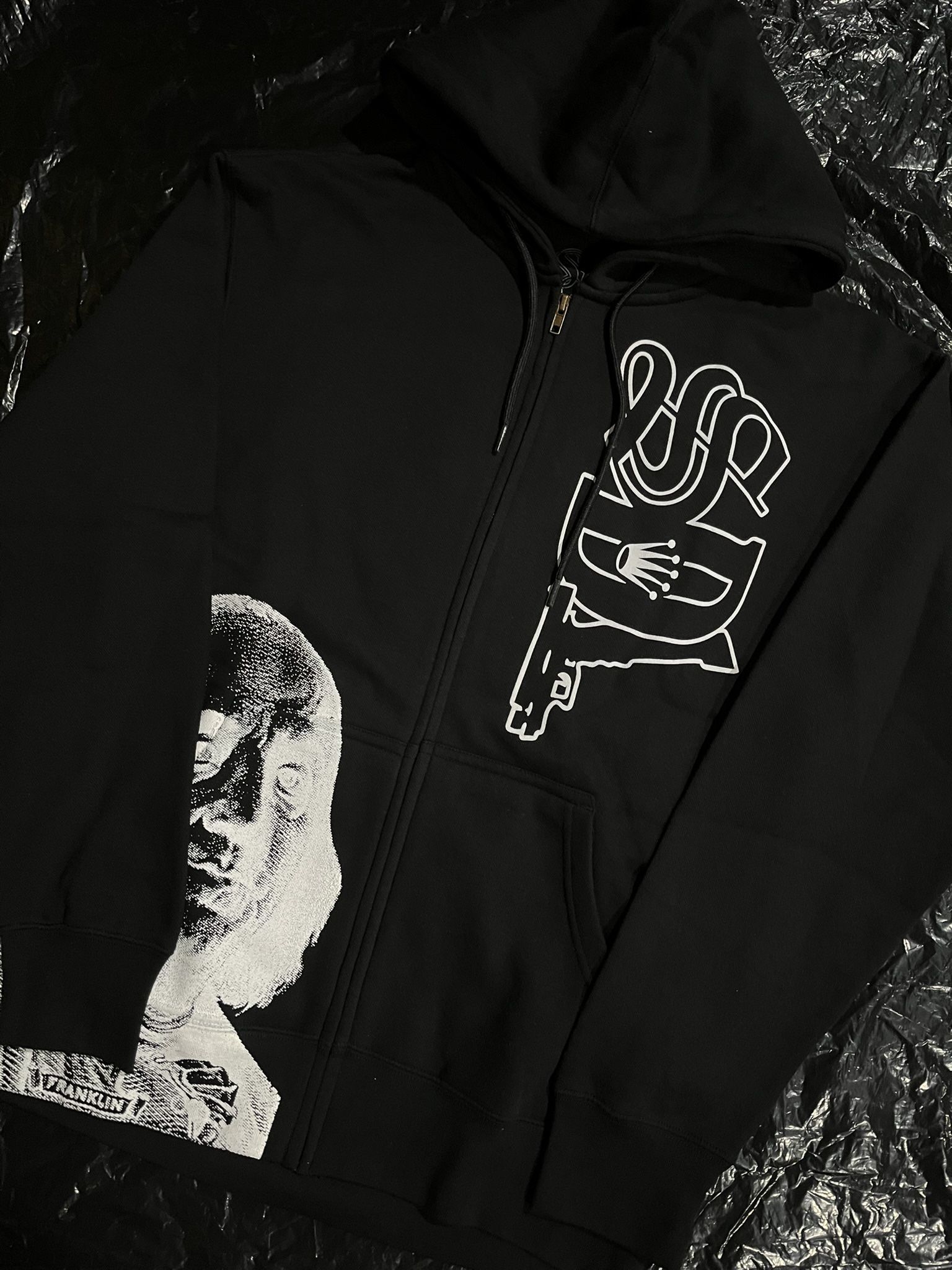 Sdl Black Zip up Size M & XL