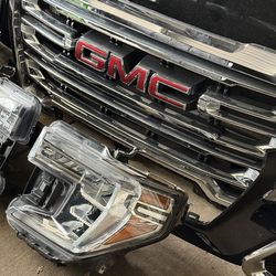 GMC Sierra Front End