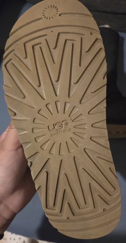 Black Ugg Boats