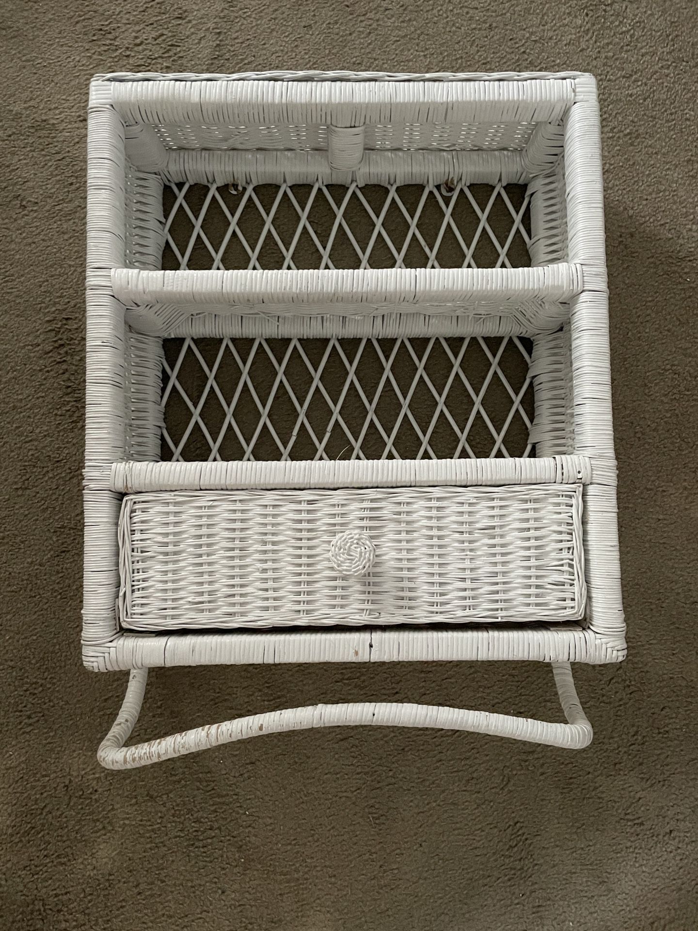 Wicker Wall Shelving Unit With Drawer And Rack For Towels