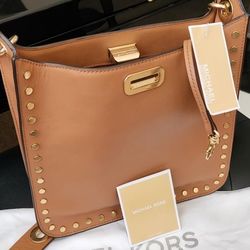 Michael Kors Crossbody  (New w/Tag) 