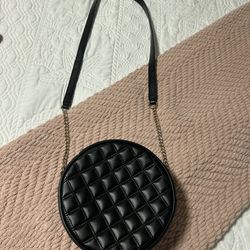 H&M round bag