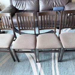 4 Folding Chairs 