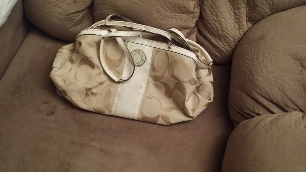 Coach bag authentic