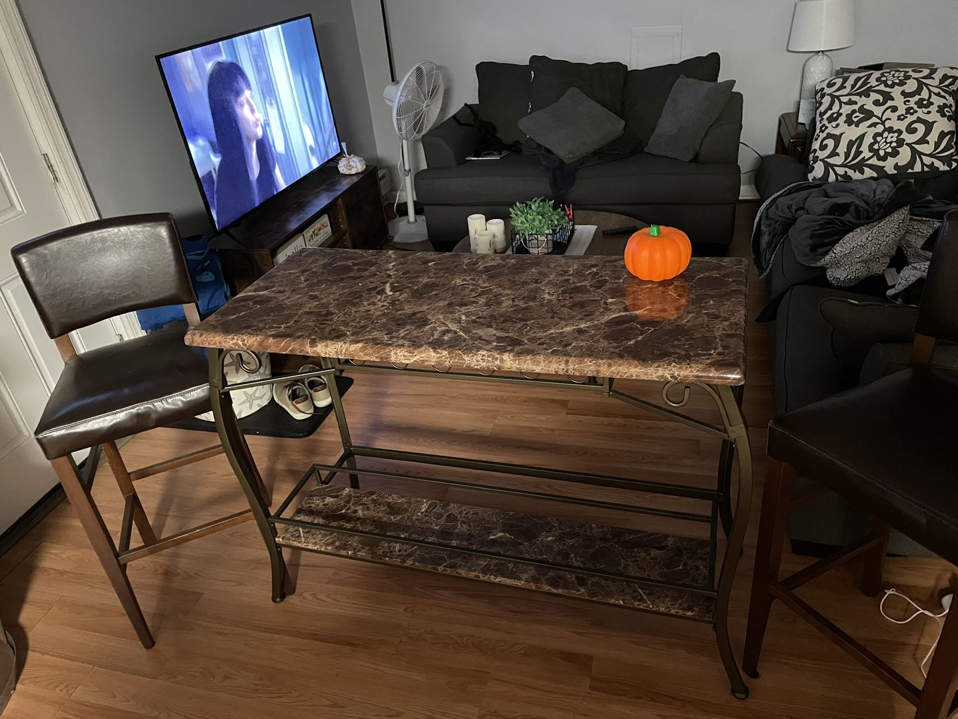 BAR TABLE AND STOOLS