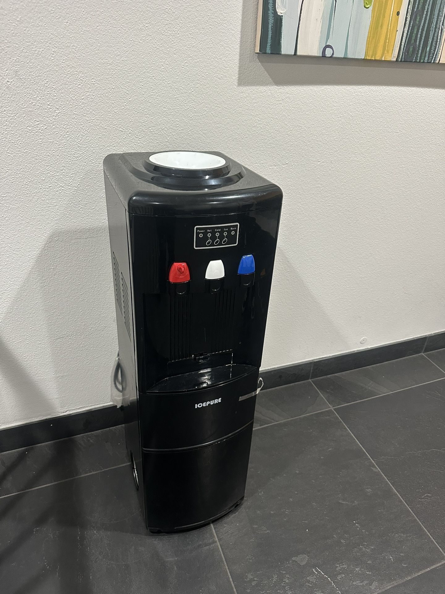 Water Dispenser