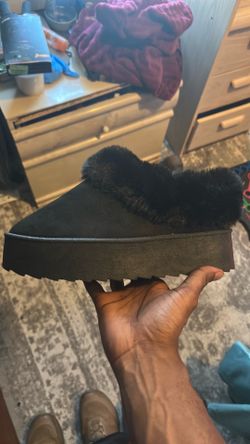 Women’s Fashin nova blizzard fur trim