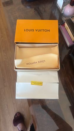 Louis Vuitton box