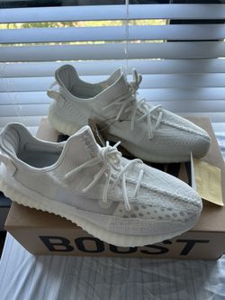 SZ 13.5 YEEZY 350 BONE