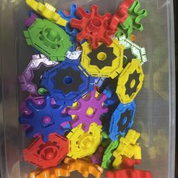 Stack & Spin Gears toy