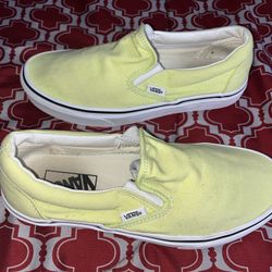 Vans Neon Green  Size 6.5 in Men’s  Size 8 Women’s