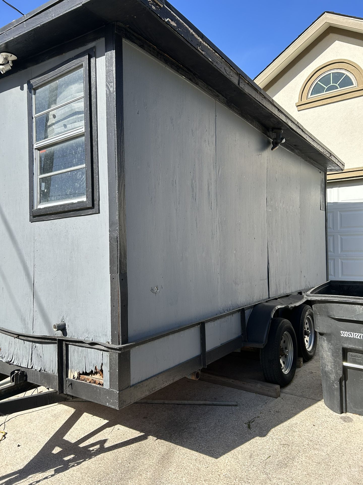 Food Truck/Trailer For Sale