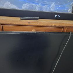 Hisense Sound Bar With Surround Sound And Subwoofer