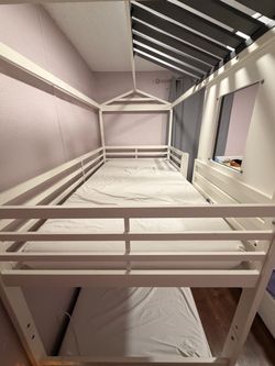 Bunk bed
