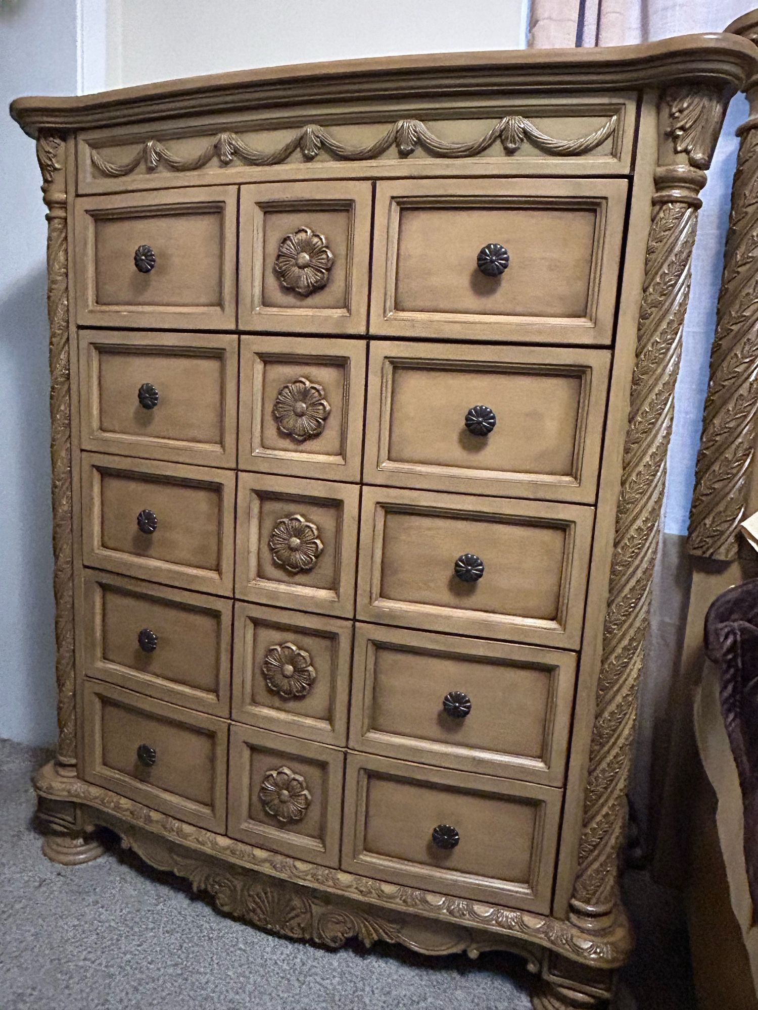 Dresser