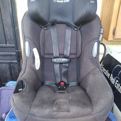 MAXI-COSI TODDLER CARSEAT 