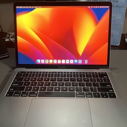 MacBook Pro (‘17)