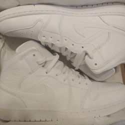 Air Jordan All White Mid New 