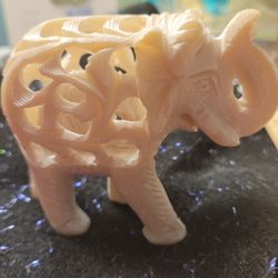 Handcrafted Soapstone Mama With Baby Elephant