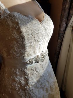 Maggie Sottero Wedding Dress Size 14