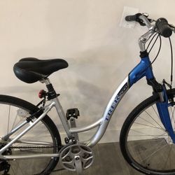 Women’s Trek Step Thru Hybrid Leisure Trails  Ready/Ride