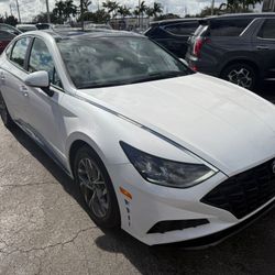 2022 Hyundai Sonata 