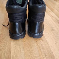 Men’s Boots Size 11