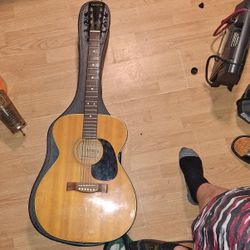 Toyota Guitar Model 605 Extremely Rare Find