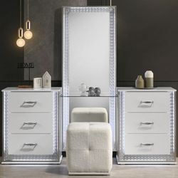 Brand New Elegant White Vanity w Stool